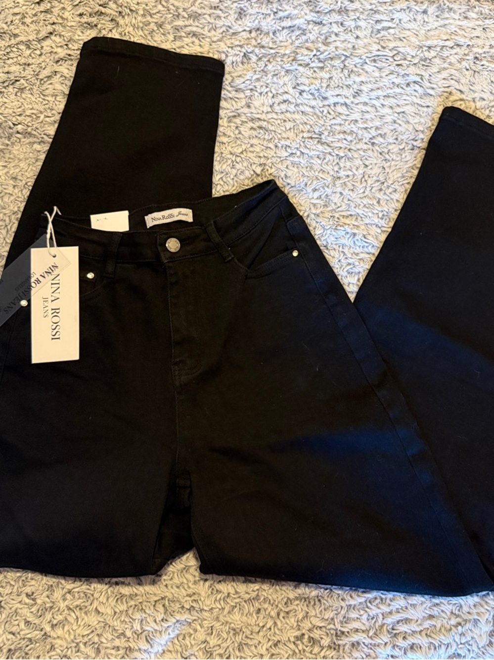 NWT Nina Rossi Black Barrel style Jeans